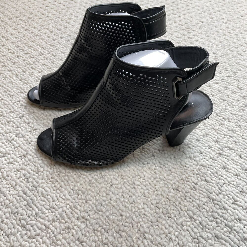 Merona Faux Leather Bootie Heels Womens Perforated Slingback Womens 10 Black